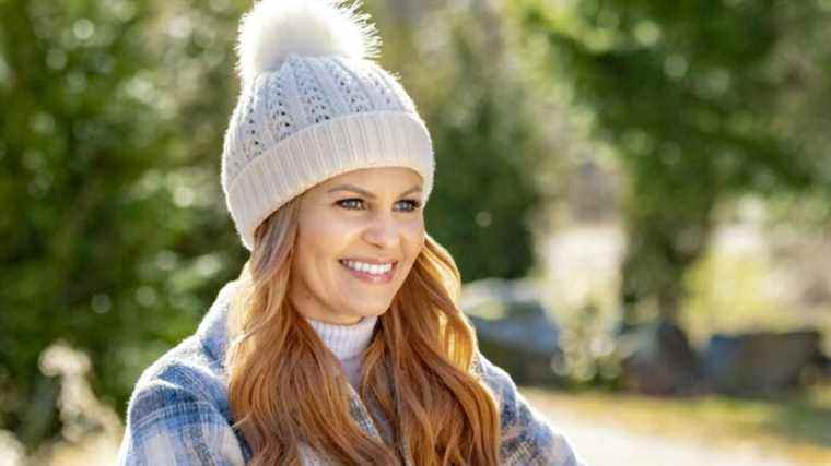 Candace Cameron Bure et les co-stars de Hallmark célèbrent l'emballage du dernier mystère d'Aurora Teagarden
