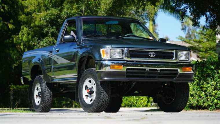 Ce pick-up Toyota 1993 de 94 milles appartient à un musée… ou à votre garage