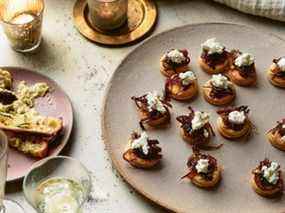 Tartelettes au chèvre de Vulscombe et oignons rouges caramélisés de Sea & Shore