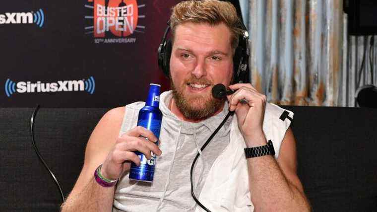 Il est temps de tenir Pat McAfee pour responsable d’avoir amplifié les fausses nouvelles d’Aaron Rodgers