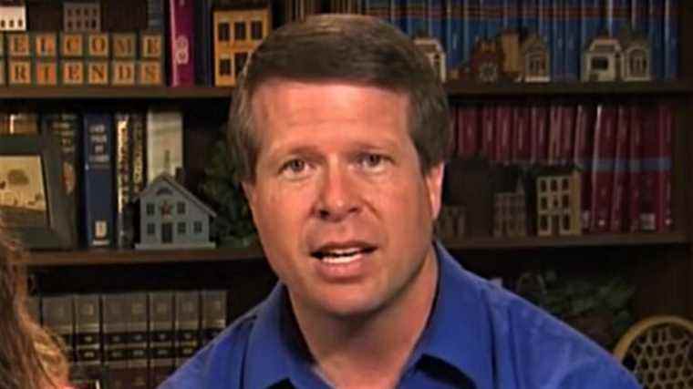 Jim Bob Duggar s'exprime après avoir perdu sa candidature aux élections à la suite de la condamnation pour pornographie juvénile de Josh Duggar
