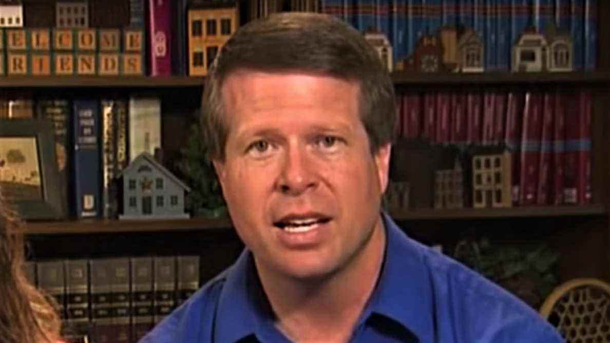 Jim Bob Duggar s'exprime après avoir perdu sa candidature aux élections à la suite de la condamnation pour pornographie juvénile de Josh Duggar
