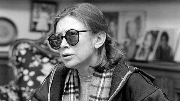 

	
		Joan Didion, auteur et scénariste emblématique, décède à 87 ans les plus populaires à lire Inscrivez-vous aux bulletins d'information sur les variétés Plus de nos marques
	
	
