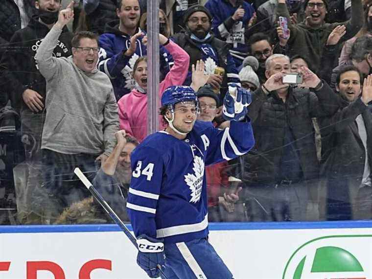 LILLEY : L’Ontario va réduire sa capacité pour les matchs des Leafs et des Raptors