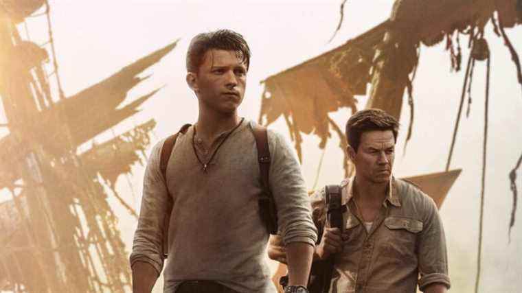 La bande-annonce d'Uncharted montre plus de Nathan Drake de Tom Holland et Sully (avec une moustache !) de Mark Wahlberg en action
