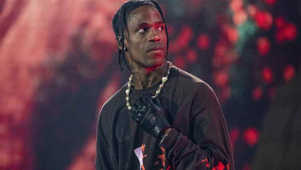 

	
		La ligne de Travis Scott avec Dior est officiellement « reportée pour une durée indéterminée »
	
	
