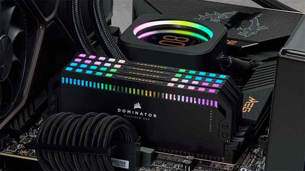 La nouvelle RAM DDR5 de Corsair s'exécute à 6,4 GHz dès la sortie de la boîte
