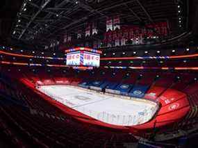 Vue d'un Centre Bell Canada vide, domicile des Canadiens de Montréal.  Photo de Minas Panagiotakis/Getty Images