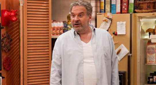 Les Goldbergs abandonnent Jeff Garlin après des plaintes pour comportement abusif, mais il apparaîtra toujours cette saison