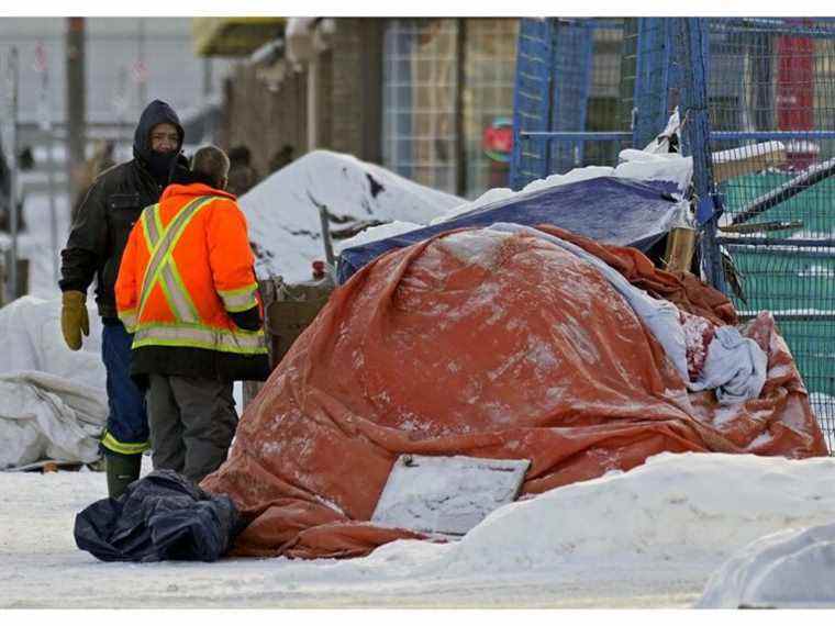 Les abris d’Edmonton et les engelures vulnérables combattent, Omicron alors que la vague de froid se poursuit