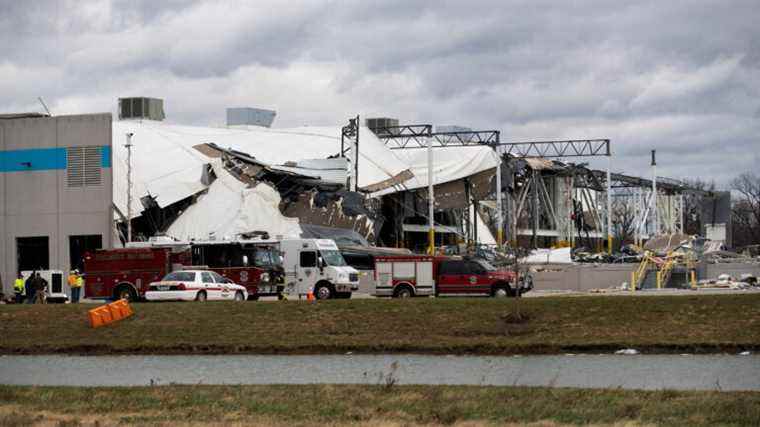 Les démocrates demandent à Amazon des détails sur les décès liés aux tornades dans les entrepôts