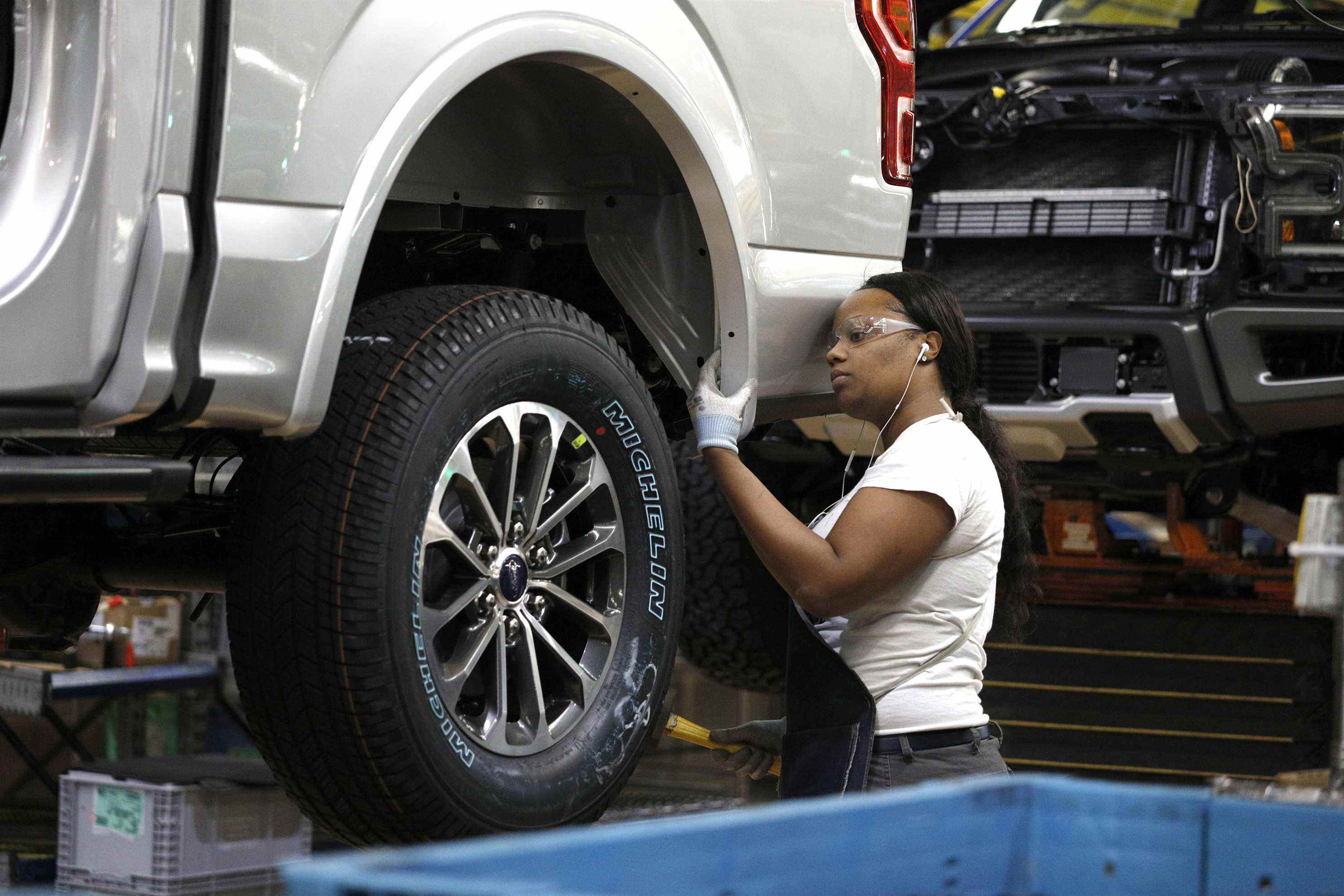 Ford célèbre le 100e anniversaire de son usine de camions de Dearborn