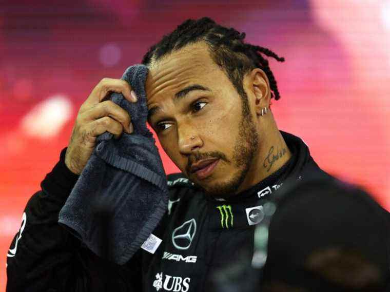 Lewis Hamilton a déclaré que l’équipe à la radio était  » manipulée « 