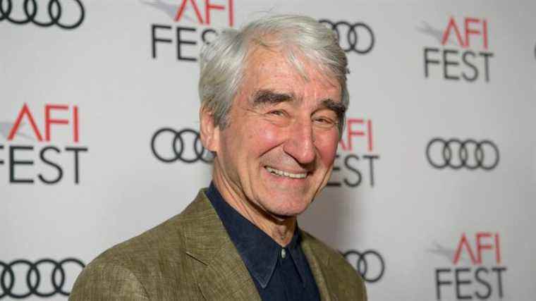 NBC a finalement convaincu Sam Waterston de revenir pour son nouveau renouveau de Law & Order