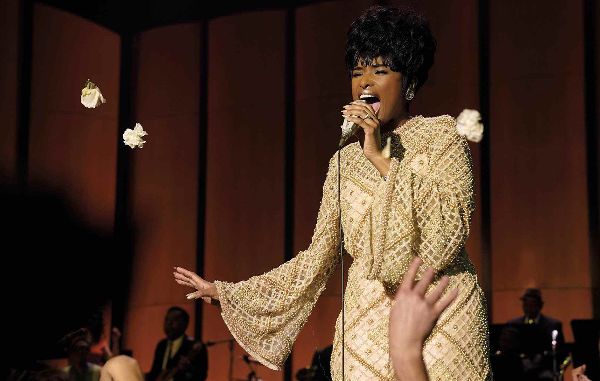 Jennifer Hudson dans le rôle d'Aretha Franklin dans 