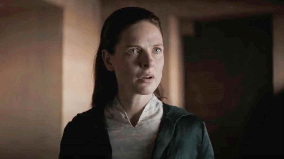 Rebecca Ferguson parle des scènes de dunes qui ont été coupées, elle aurait aimé faire le film
