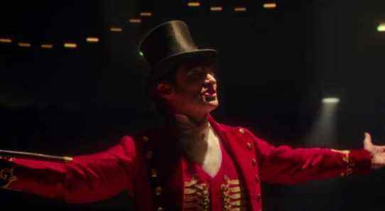 Regardez l'ovation de longue date de Hugh Jackman à son retour à Broadway dans The Music Man