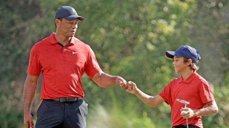 Tiger Woods et son fils Charlie ont fait un spectacle au championnat PNC de ce week-end, un spectacle qui a donné une lueur d’espoir pour un été Tiger