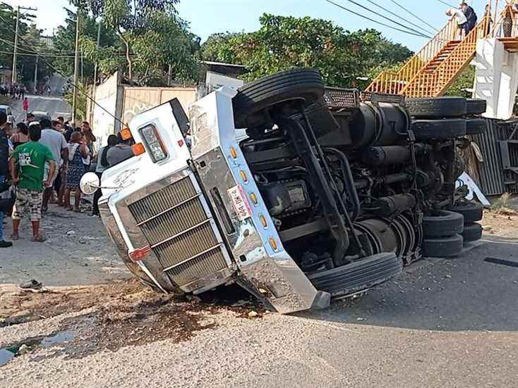 Un camion de migrants s’écrase au Mexique, tuant 54 morts