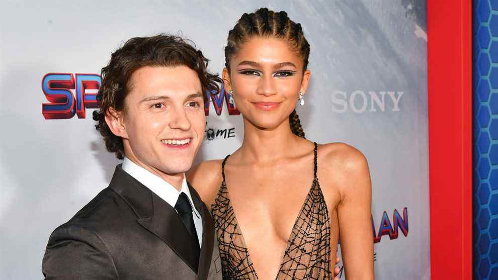 

	
		Zendaya plaisante en disant que Tom Holland jouera Spider-Man jusqu'à ce qu'il ait 34 ans
	
	
