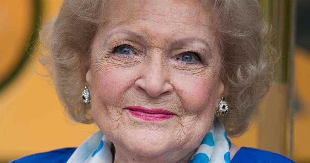 La trésorière nationale Betty White est décédée à l'âge de 99 ans
