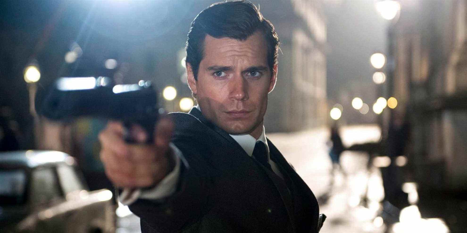 Henry Cavill explique pourquoi il est toujours prêt à jouer à James Bond
