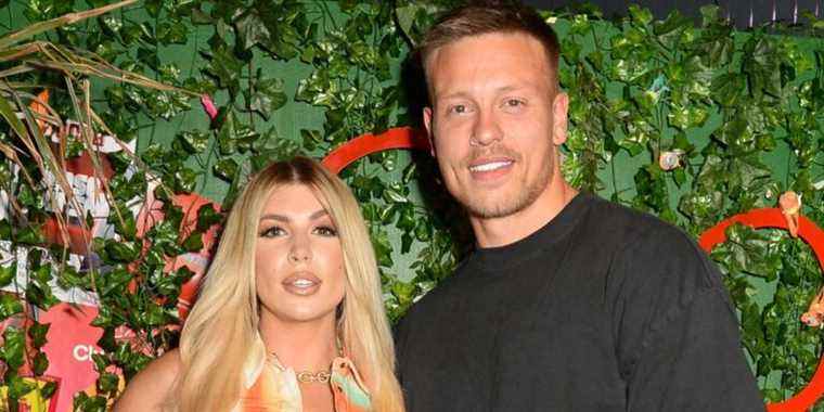 Olivia et Alex Bowen de Love Island confirment qu'ils attendent leur premier bébé

