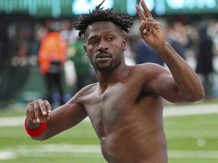 NFL dimanche à emporter: Antonio Brown «n’est plus un Buc» après un effondrement épique