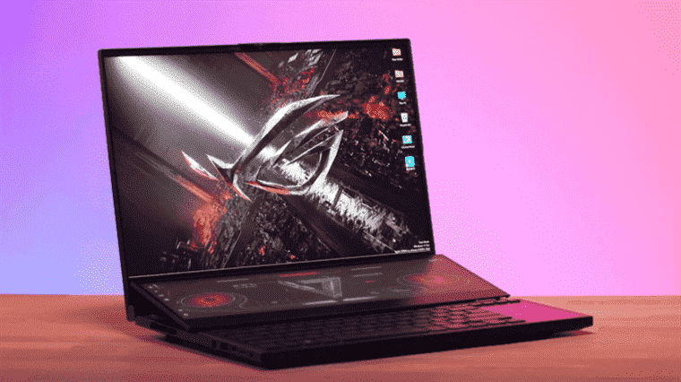 Premier aperçu : le double écran Asus ROG Zephyrus Duo 16 augmente la taille du panneau (et la puissance !)