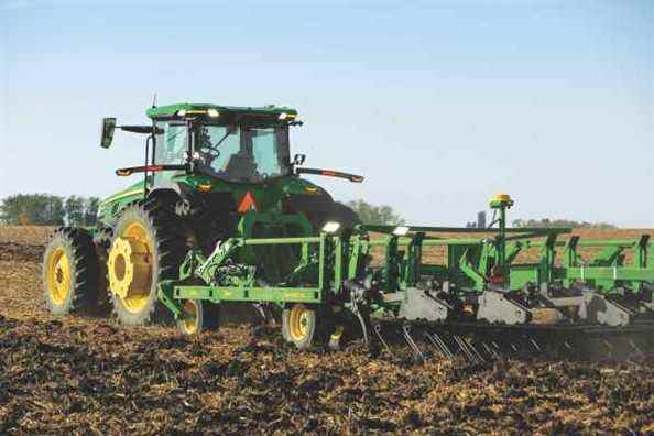 Le tracteur autonome de John Deere arrive plus tard cet automne