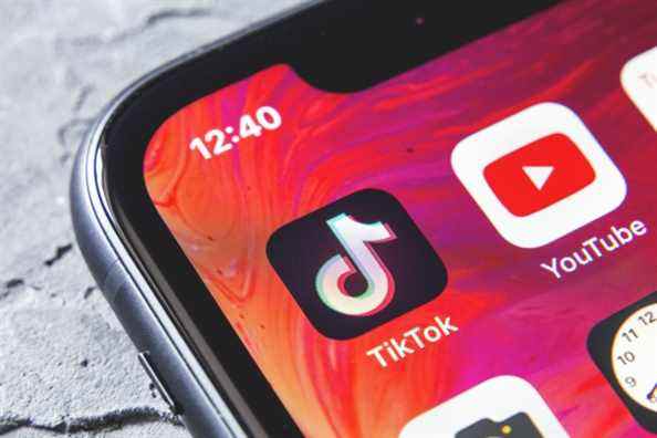 TikTok teste sa propre version du retweet avec un nouveau bouton « Republier »