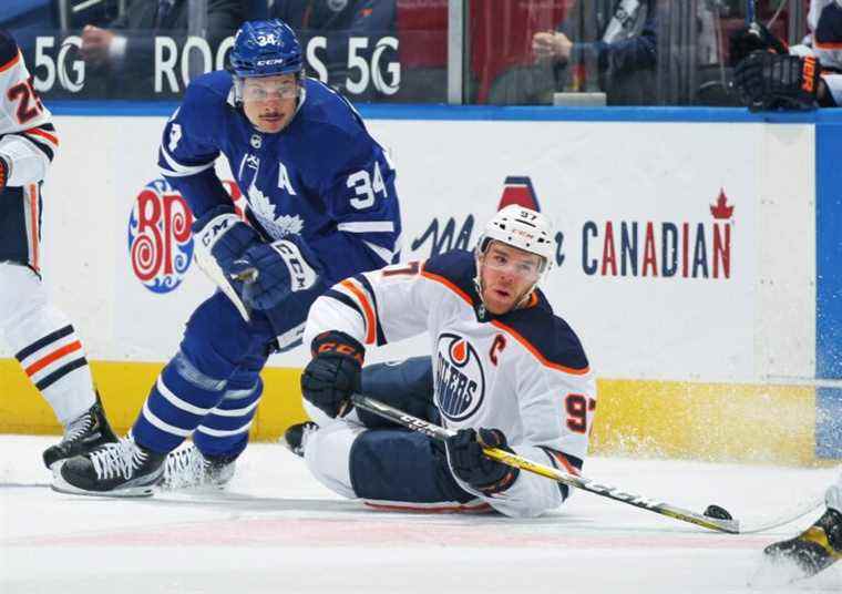 Matthews dedans, McDavid dehors pour le choc Maple Leafs-Oilers