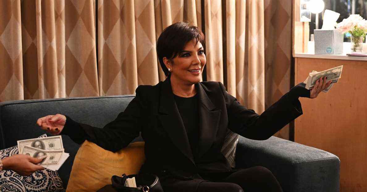 La nouvelle tactique de Kris Jenner pour éviter les questions de Kim et Pete
