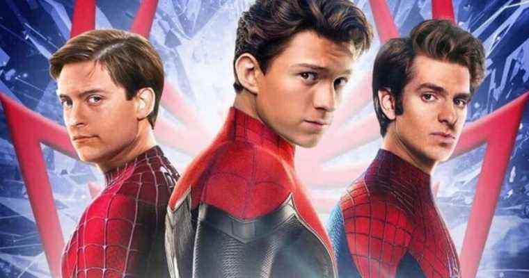 Tobey Maguire et Andrew Garfield sont tout sourire après s'être faufilés dans Spider-Man: No Way Home Screening
