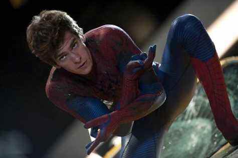 andrew garfield est peter parker dans l'incroyable homme araignée