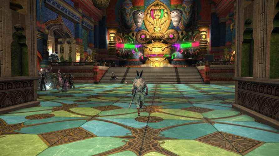 Se promener dans un palais de Thavnair dans notre revue FFXIV Endwalker