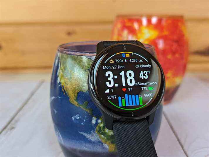 La Garmin Venu 2 Plus est une excellente montre connectée.