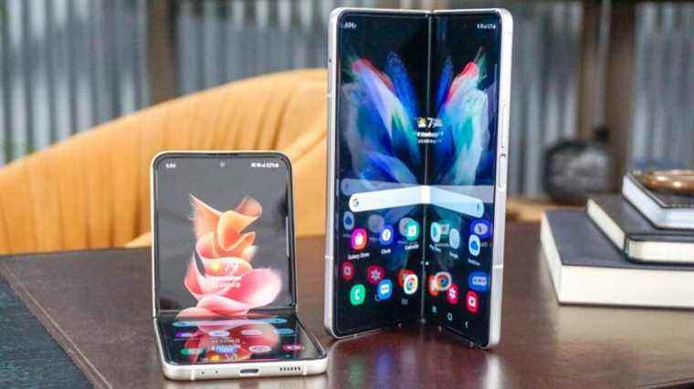 Samsung Galaxy Z Fold 3 vs Galaxy Z Flip 3 : quelle est la différence ?