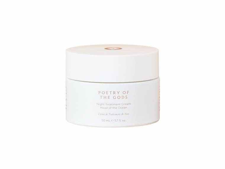 This Just In: Poetry of the Gods Head of the Ocean Night Treatment Cream, Aveeno Positively Radiant Skin Brightening Daily Scrub et Florence By Mills No Drama en spray démêlant sans rinçage