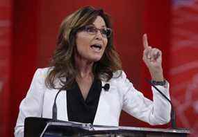 L'ancien gouverneur de l'Alaska Sarah Palin aborde la 42e Conférence annuelle d'action politique conservatrice (CPAC) le 26 février 2015 à National Harbor, Maryland.  (Photo par Alex Wong/Getty Images)