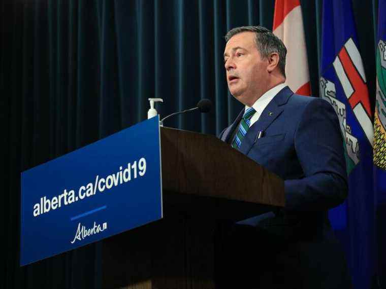 Le premier ministre Kenney promet que l’Alberta n’imposera pas la vaccination contre la COVID-19