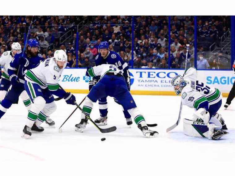 Le meilleur Lightning de la ligue est tout simplement trop fort pour les Canucks pressés