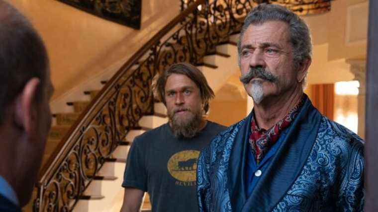 La bande-annonce de Last Looks a Charlie Hunnam et Mel Gibson résolvant un mystère de meurtre
