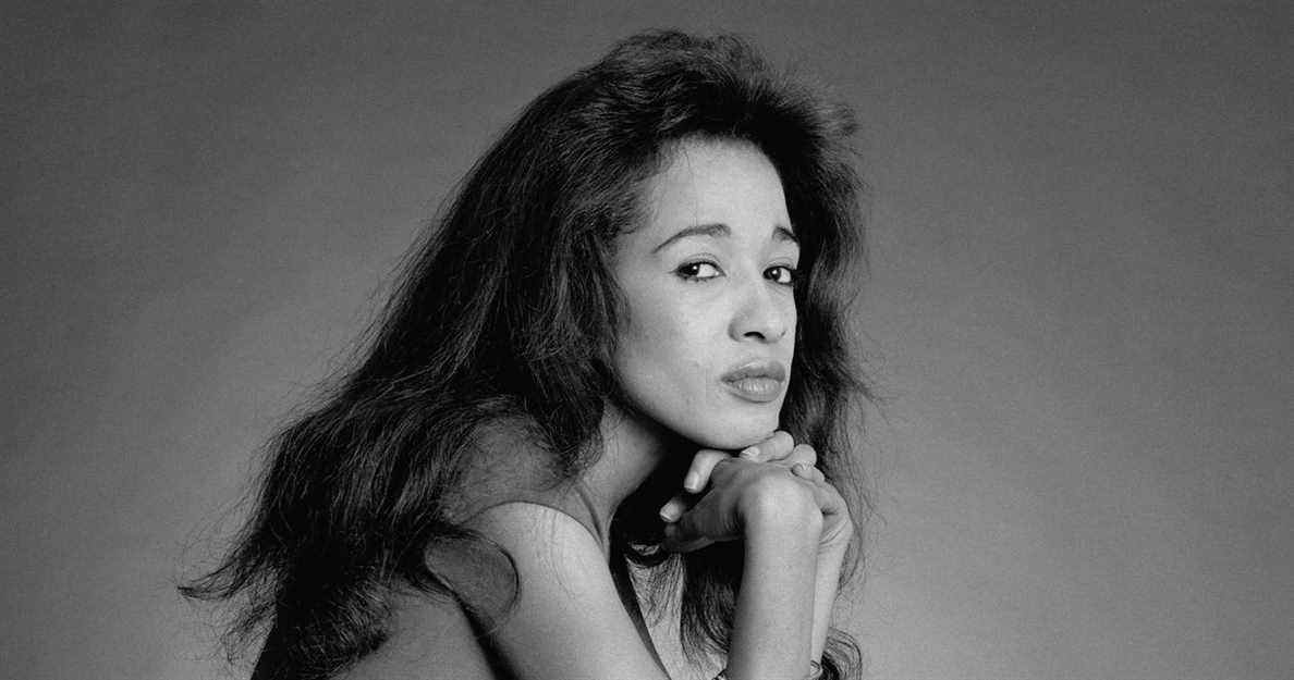 Les fans rendent hommage au chanteur des Ronettes Ronnie Spector
