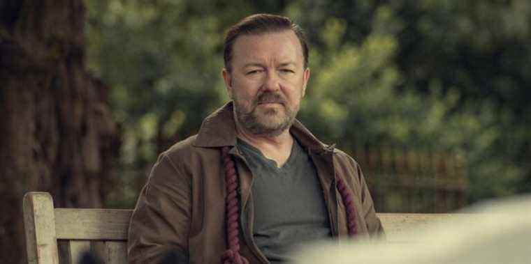 After Life 3 : Ricky Gervais explique l'absence de Roxy dans la saison trois

