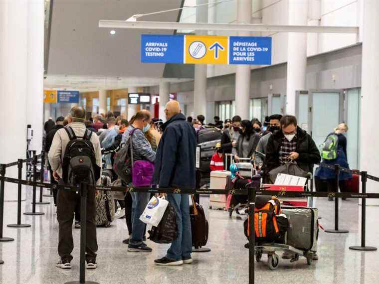 Il est temps pour le Canada de revoir le test COVID pré-entrée pour les voyageurs canadiens, selon des experts