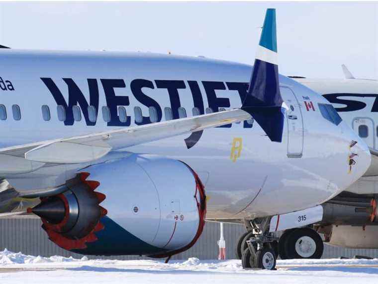 WestJet annule plus de vols en raison d’Omicron