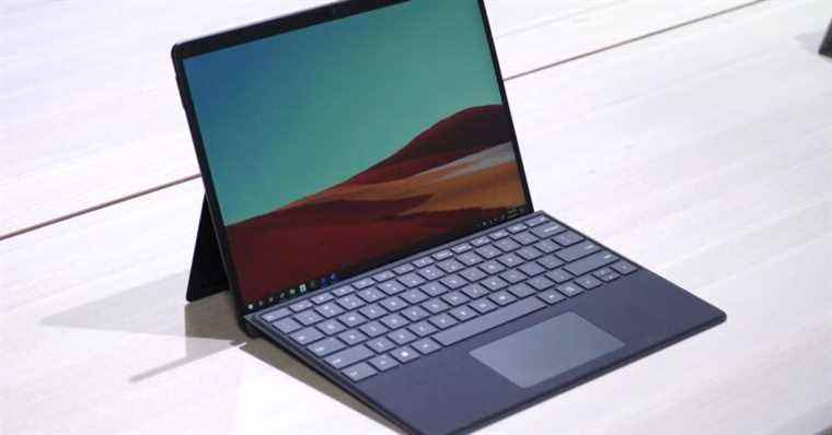 Offre Surface Pro X : Économisez jusqu’à 150 $ sur l’ordinateur portable 2 en 1 le plus avancé de Microsoft