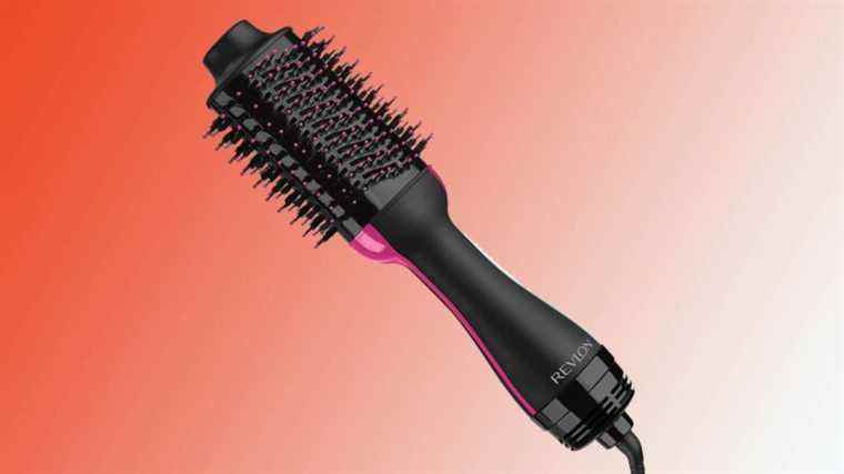 J’ai essayé ce sèche-cheveux populaire et cette brosse en un – et c’est génial