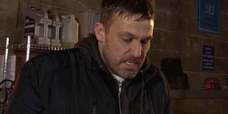 Warren Fox de Hollyoaks dans un effondrement d'horreur

